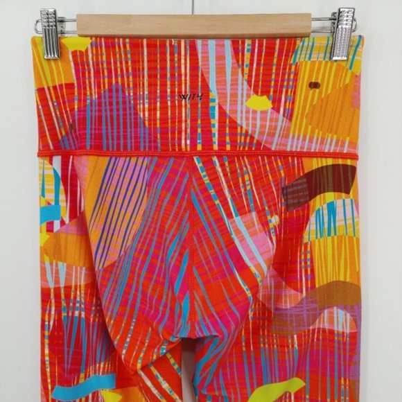 Wear It To Heart  reversible leggings - Picture 4 of 10